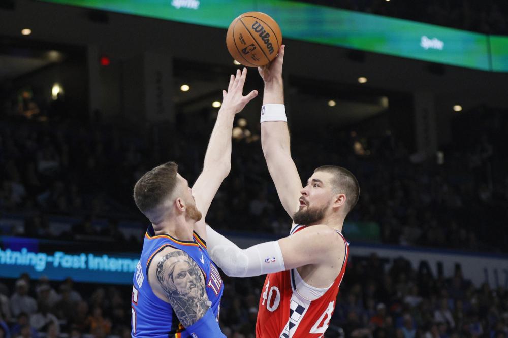 他场均接近 他场均接近