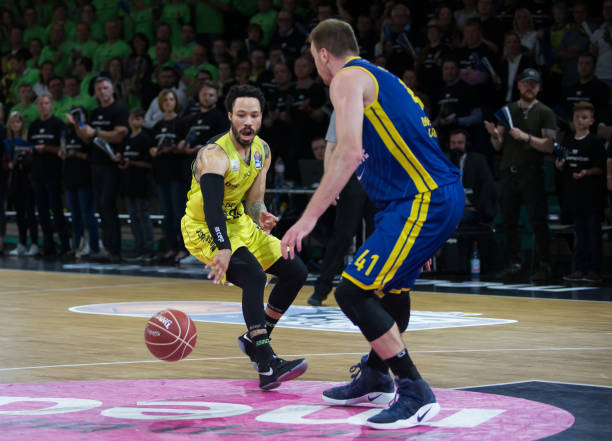 具力量和节 具力量和节