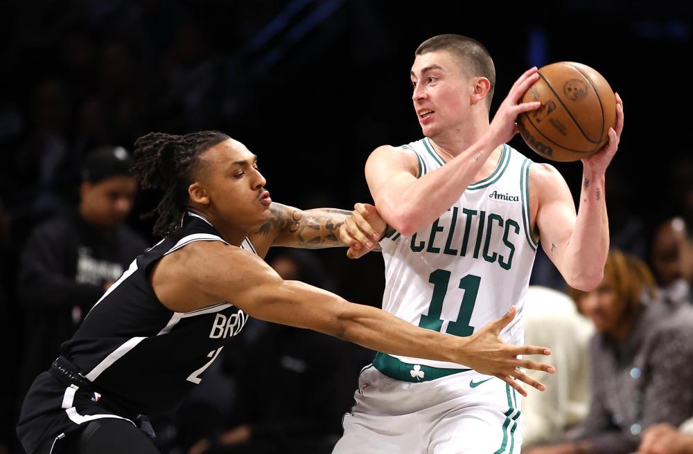 借努力站稳 借努力站稳