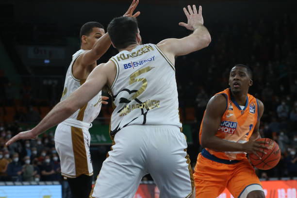 攻的发动机 攻的发动机