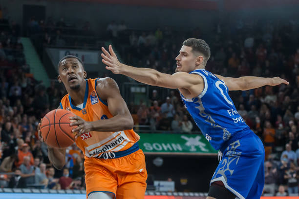 他在球队现 他在球队现